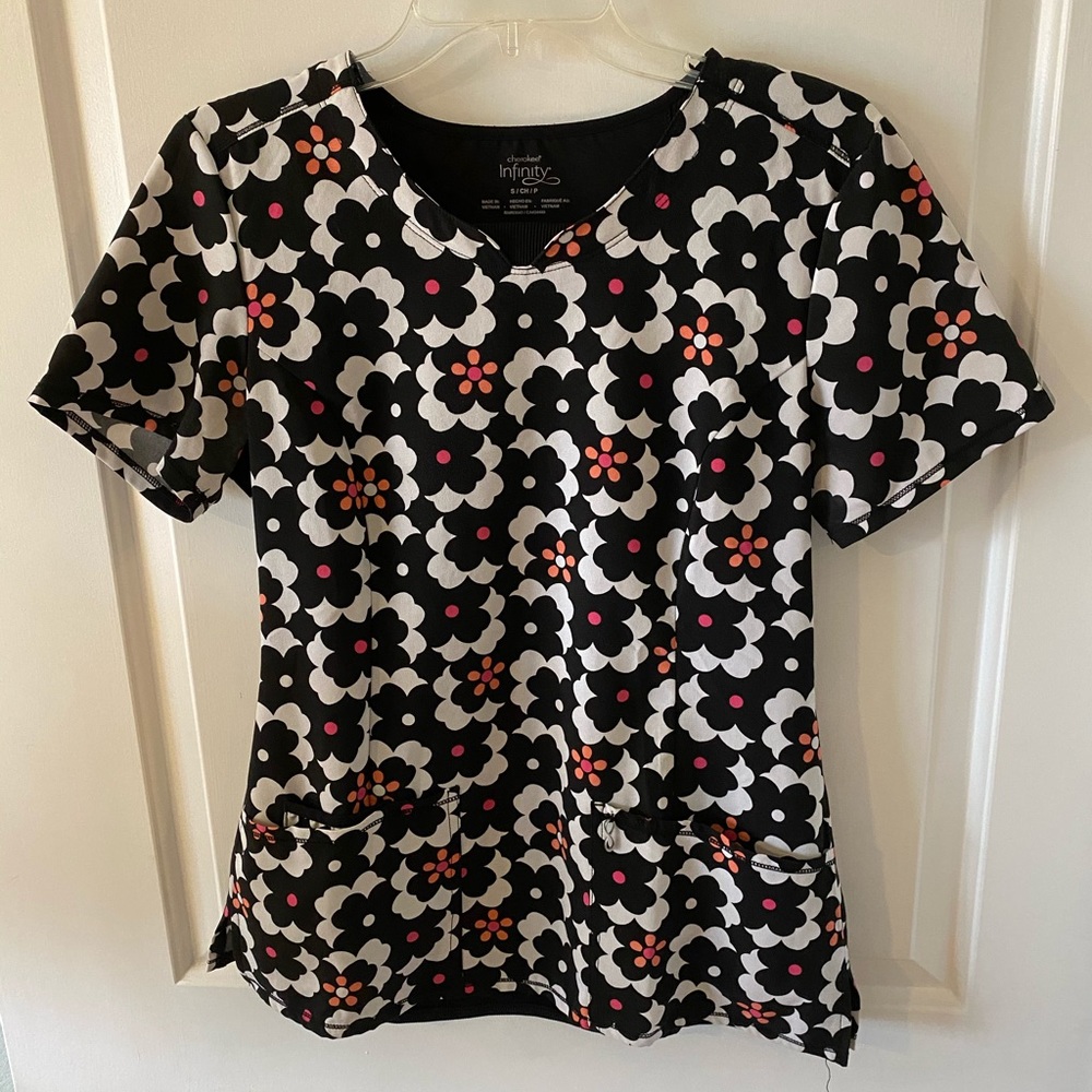 Infinity flowered scrub top